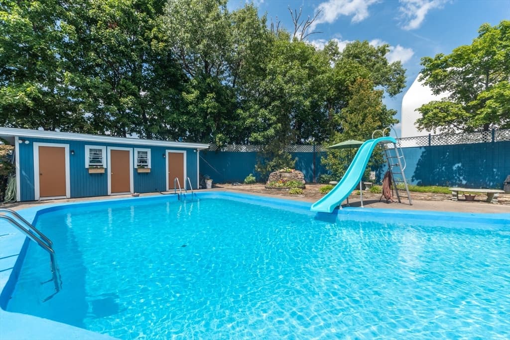 30 Phillips Ave, Stoughton MA 02072 photo 9