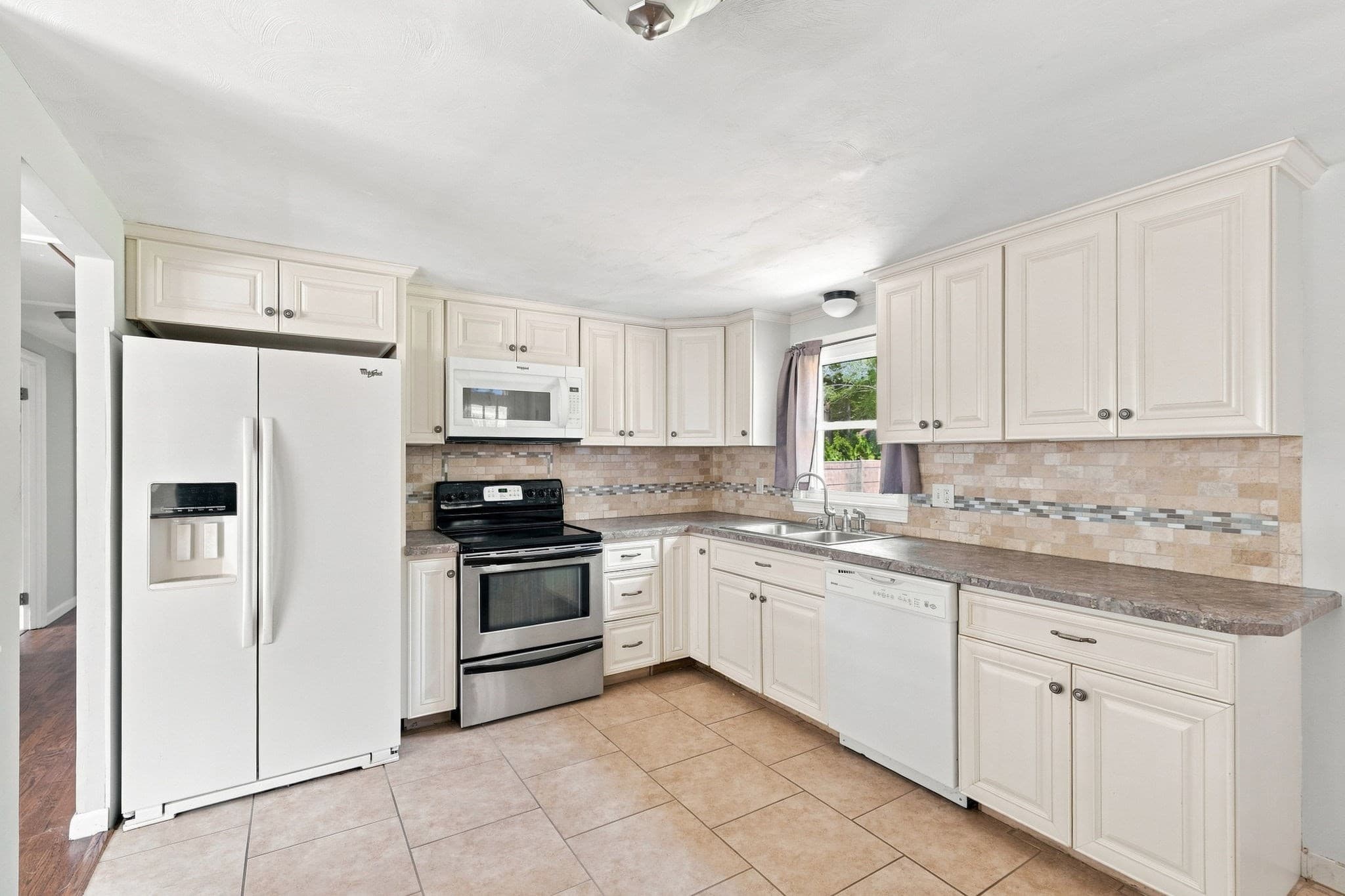 Single Family Residence at 292 Tickle Road, Westport MA 02790, Westport, photo 6 of 18