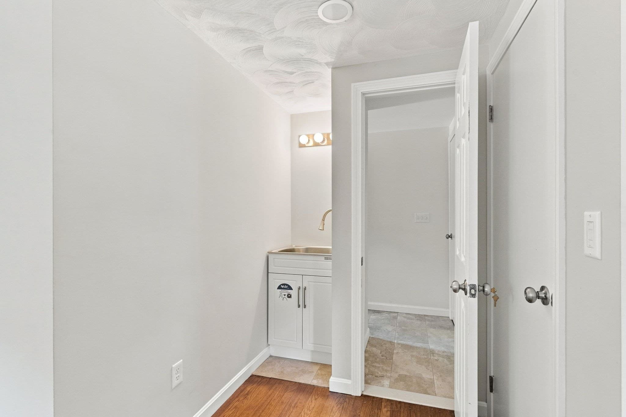 Single Family Residence at 292 Tickle Road, Westport MA 02790, Westport, photo 10 of 18