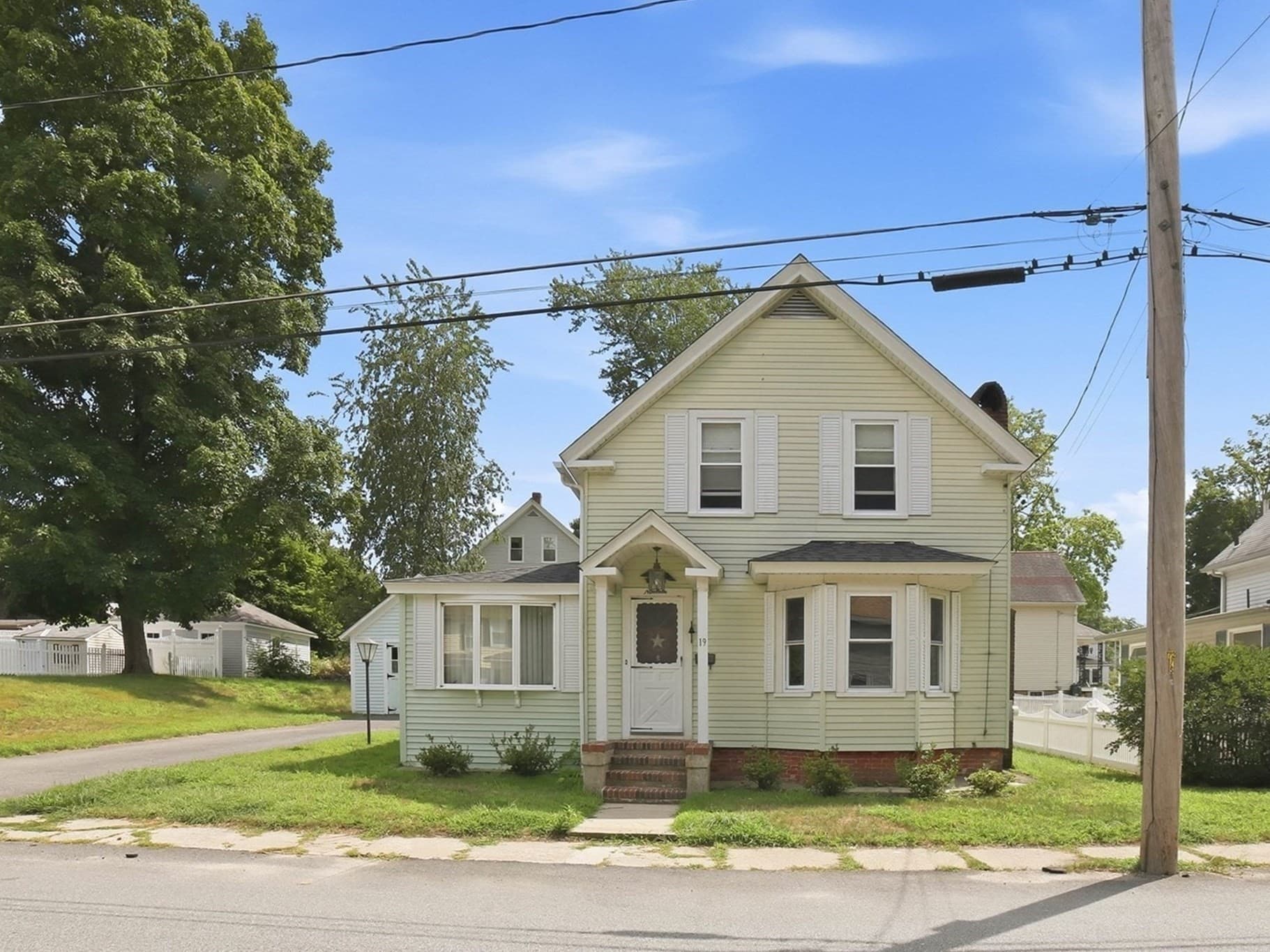 Single Family Residence at 19 Park Street, Maynard MA 01754, Maynard, photo 2 of 23