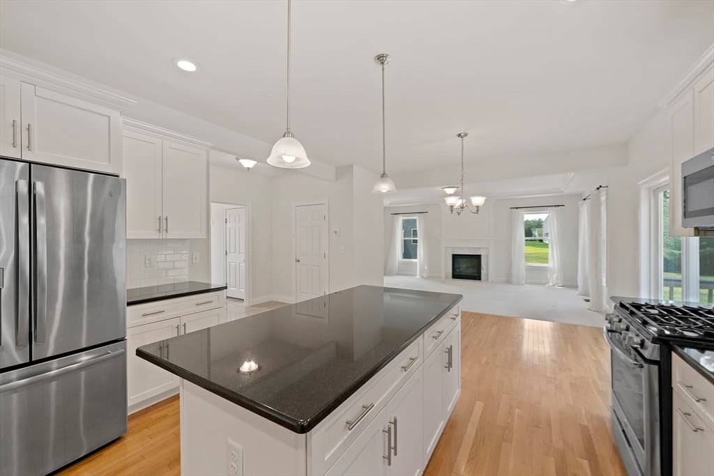 42 Magnolia Way, Bridgewater MA 02324 photo 8