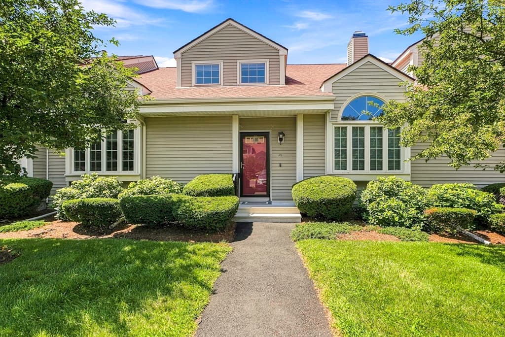 237 South St # 26, Shrewsbury MA 01545