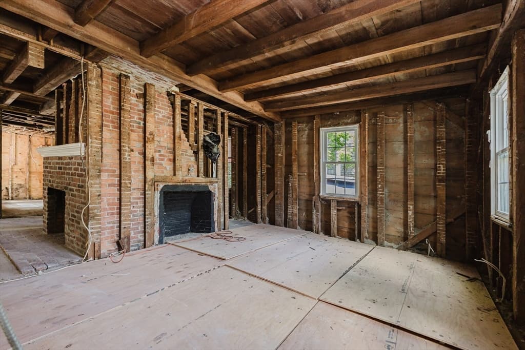 166 Hull St, Hingham MA 02043 photo 7
