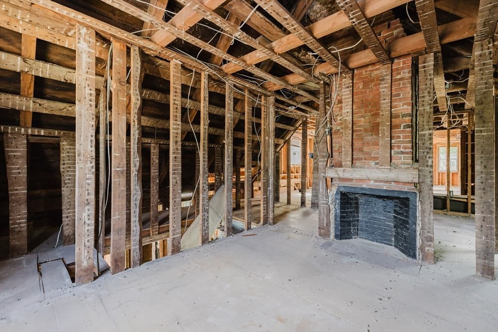 166 Hull St, Hingham MA 02043 photo 20