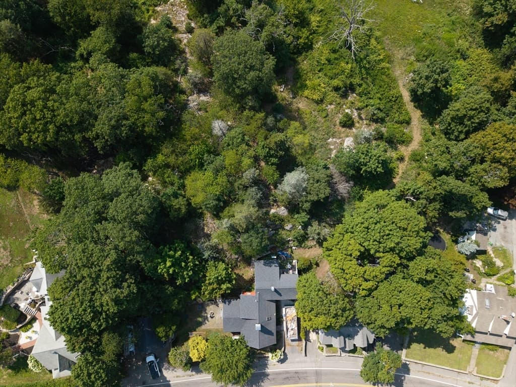 166 Hull St, Hingham MA 02043 photo 37
