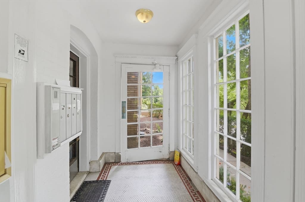 1584 Beacon St # A, Brookline MA 02446 photo 6