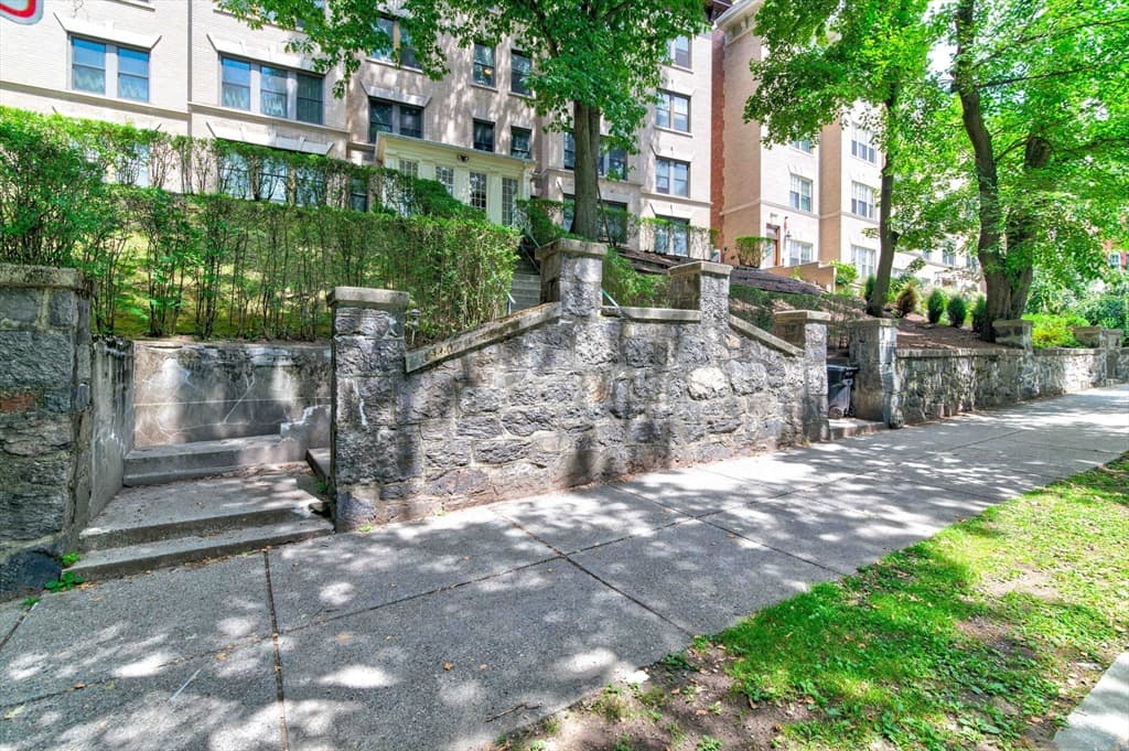 1584 Beacon St # A, Brookline MA 02446 photo 4