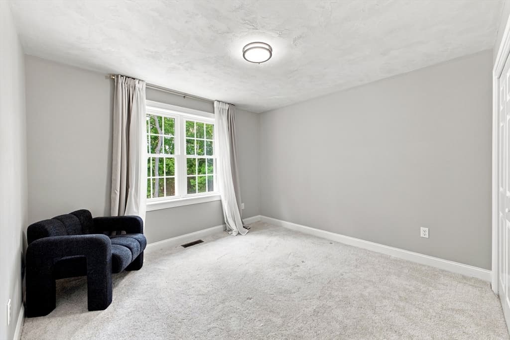 25 Greenbriar Dr, Shrewsbury MA 01545 photo 18