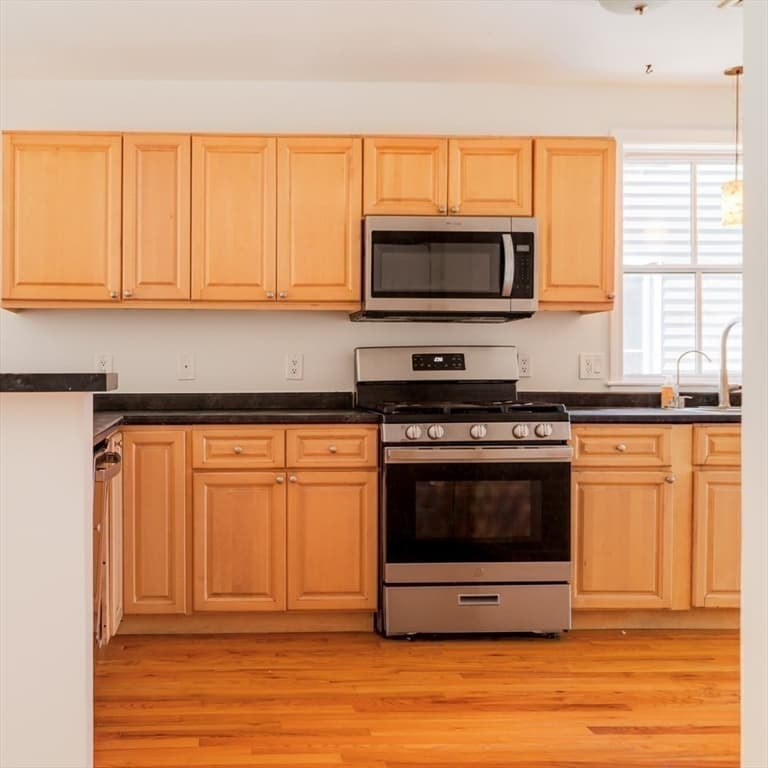 28 Forbes St # 1, Boston MA 02130 photo 3