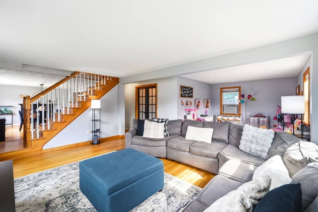 22 Colonial Drive, Salem NH 03079 photo 17