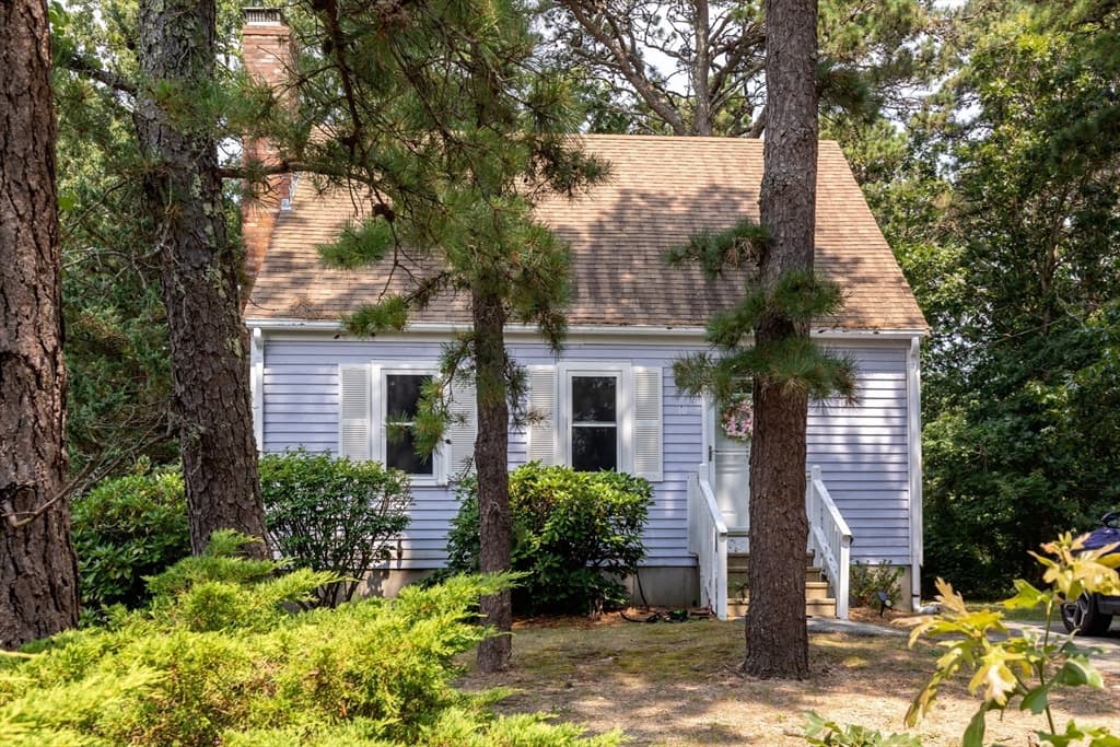 10 Daisy Ln, Yarmouth MA 02664 photo 17