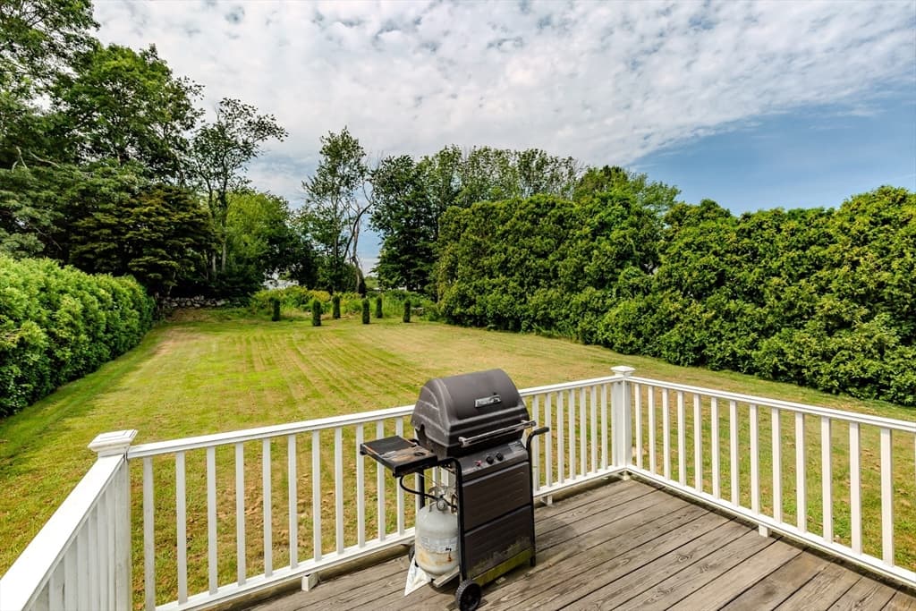 21 Evergreen Drive, Swansea MA 02777 photo 33