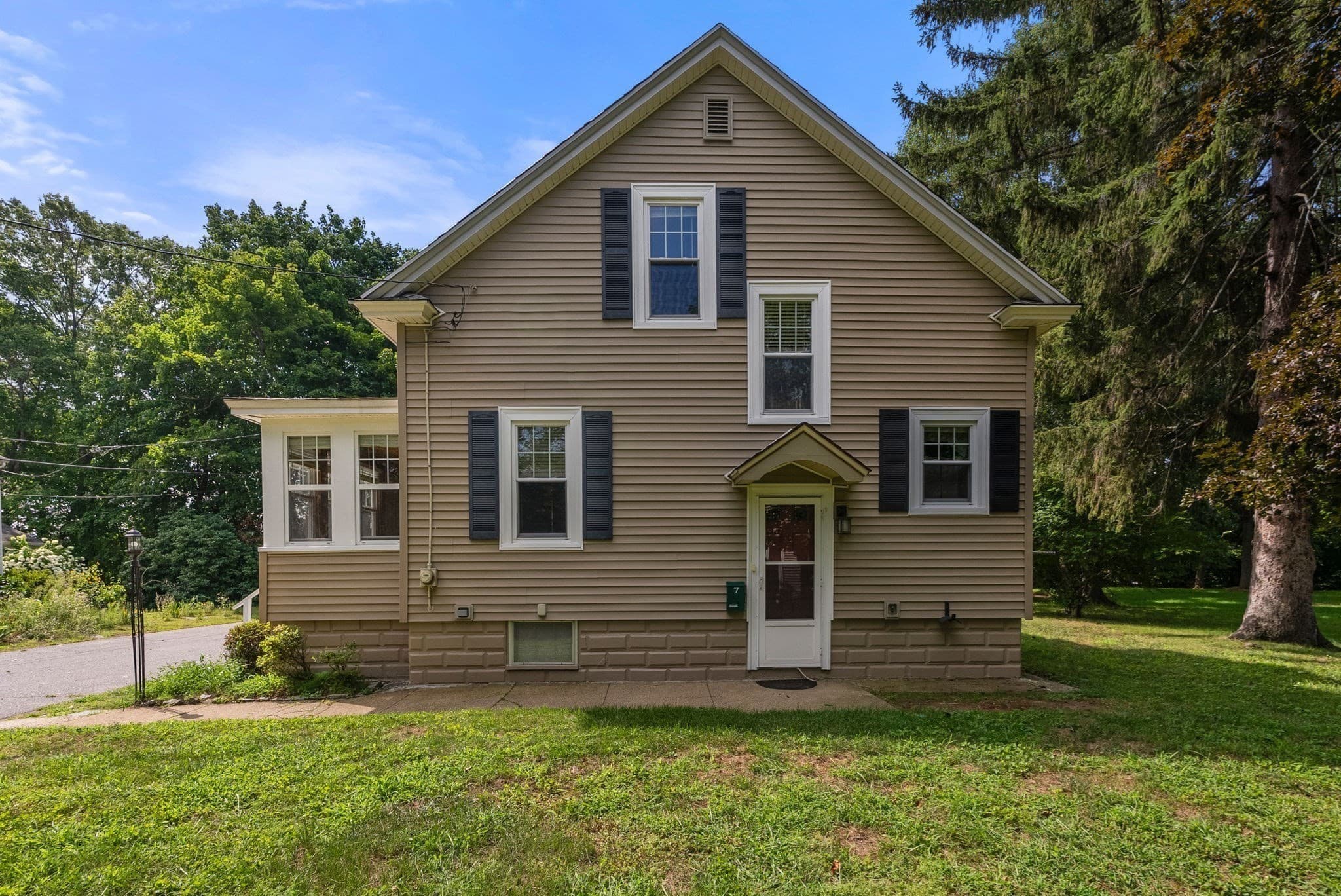 Single Family Residence at 7-A Upper Beacon Street, Maynard MA 01754, Maynard, photo 35 of 38