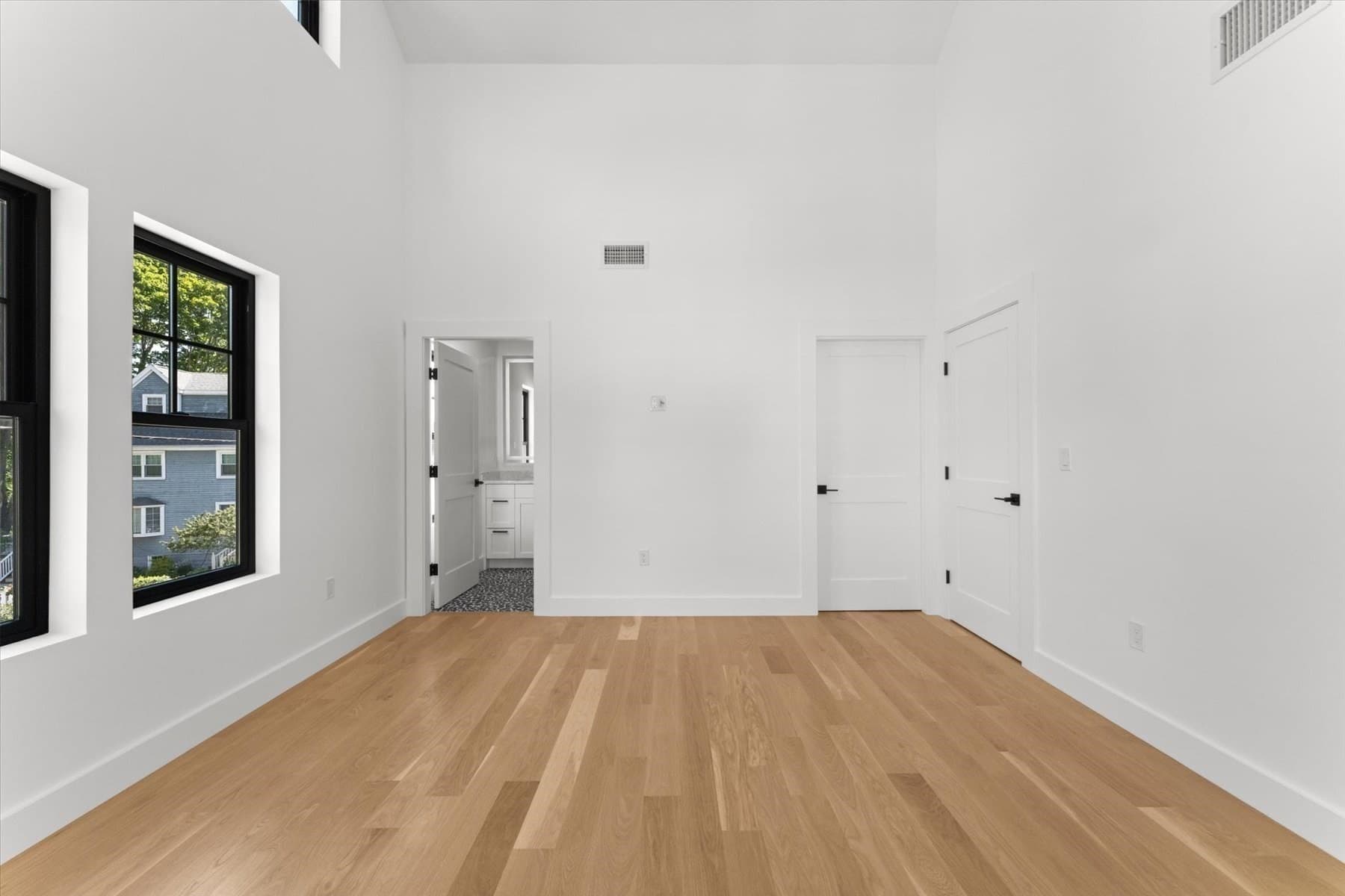 Condominium at 1 Brook # 1A, Manchester MA 01944, Manchester, photo 20 of 35
