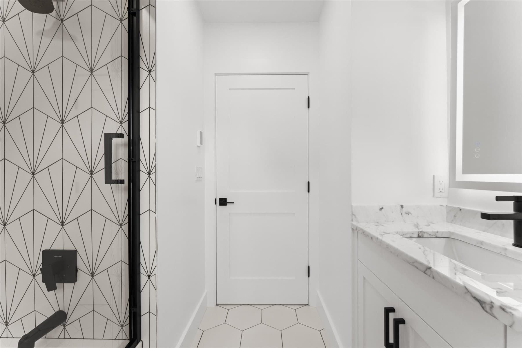 Condominium at 1 Brook # 1A, Manchester MA 01944, Manchester, photo 30 of 35