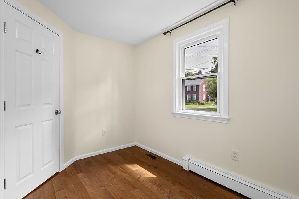 95 Franklin St, Wrentham MA 02093 photo 17