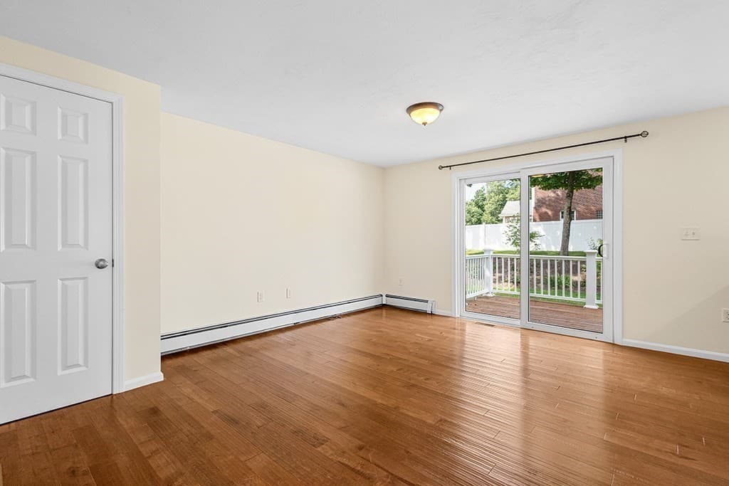 95 Franklin St, Wrentham MA 02093 photo 12