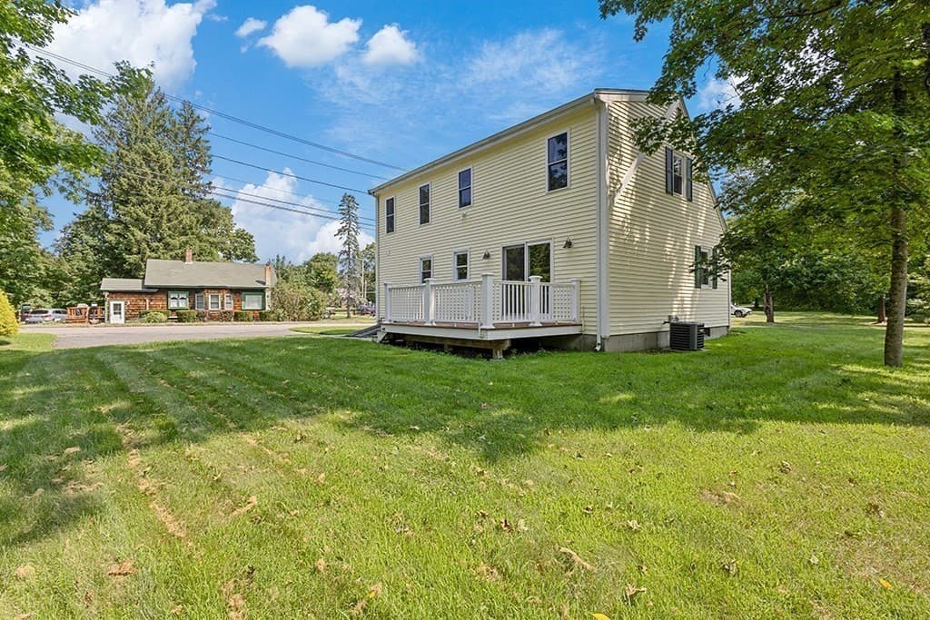 95 Franklin St, Wrentham MA 02093 photo 33