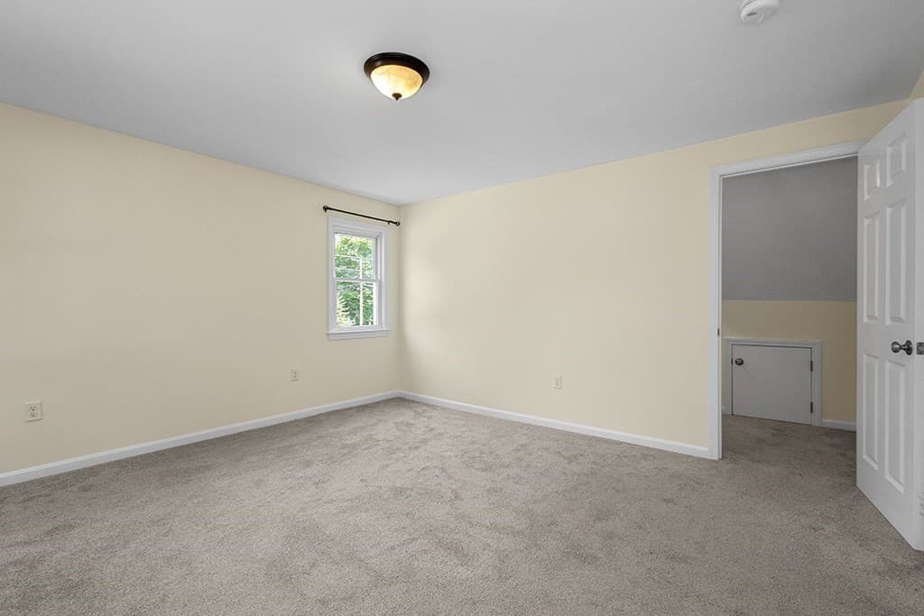 95 Franklin St, Wrentham MA 02093 photo 21