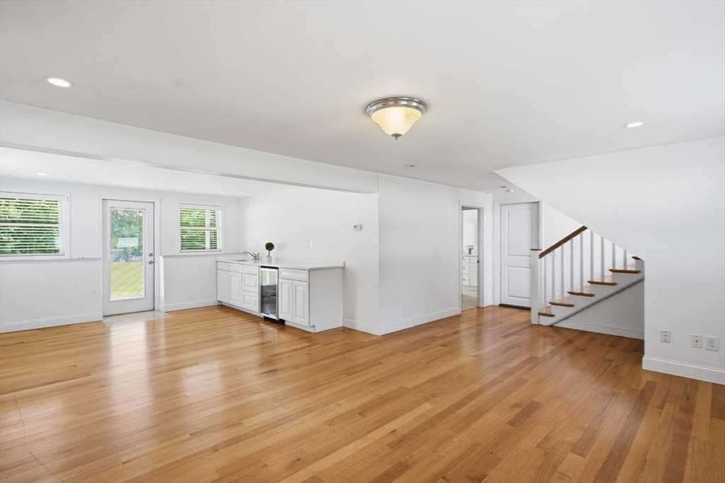 1566 Victory Hwy, North Smithfield RI 02896 photo 18