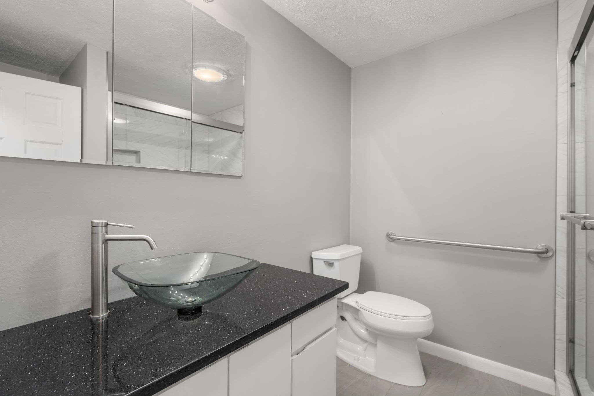 Condominium at 31 Blithewood Ave # 205, Worcester MA 01604, photo 23 of 34