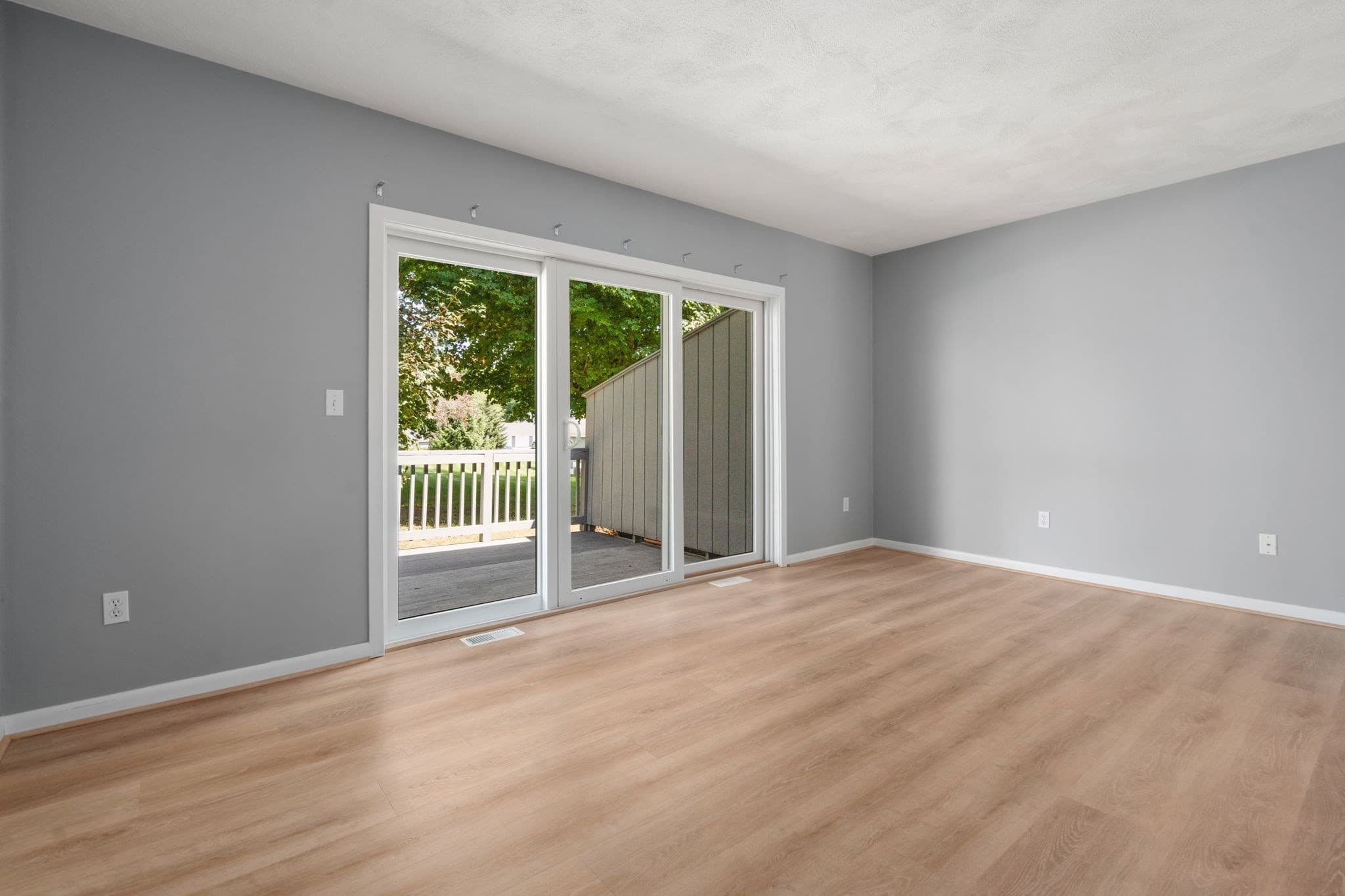 Condominium at 31 Blithewood Ave # 205, Worcester MA 01604, photo 13 of 34