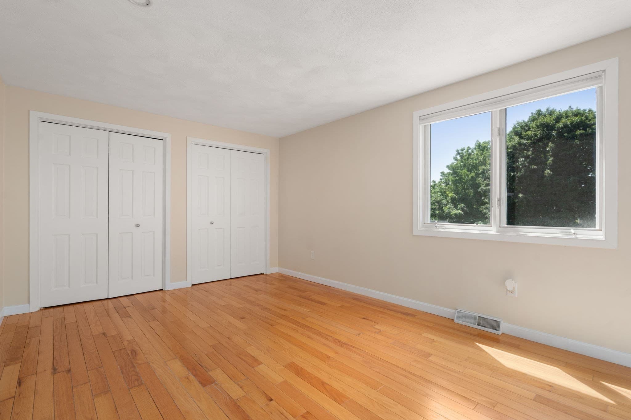 Condominium at 31 Blithewood Ave # 205, Worcester MA 01604, photo 20 of 34