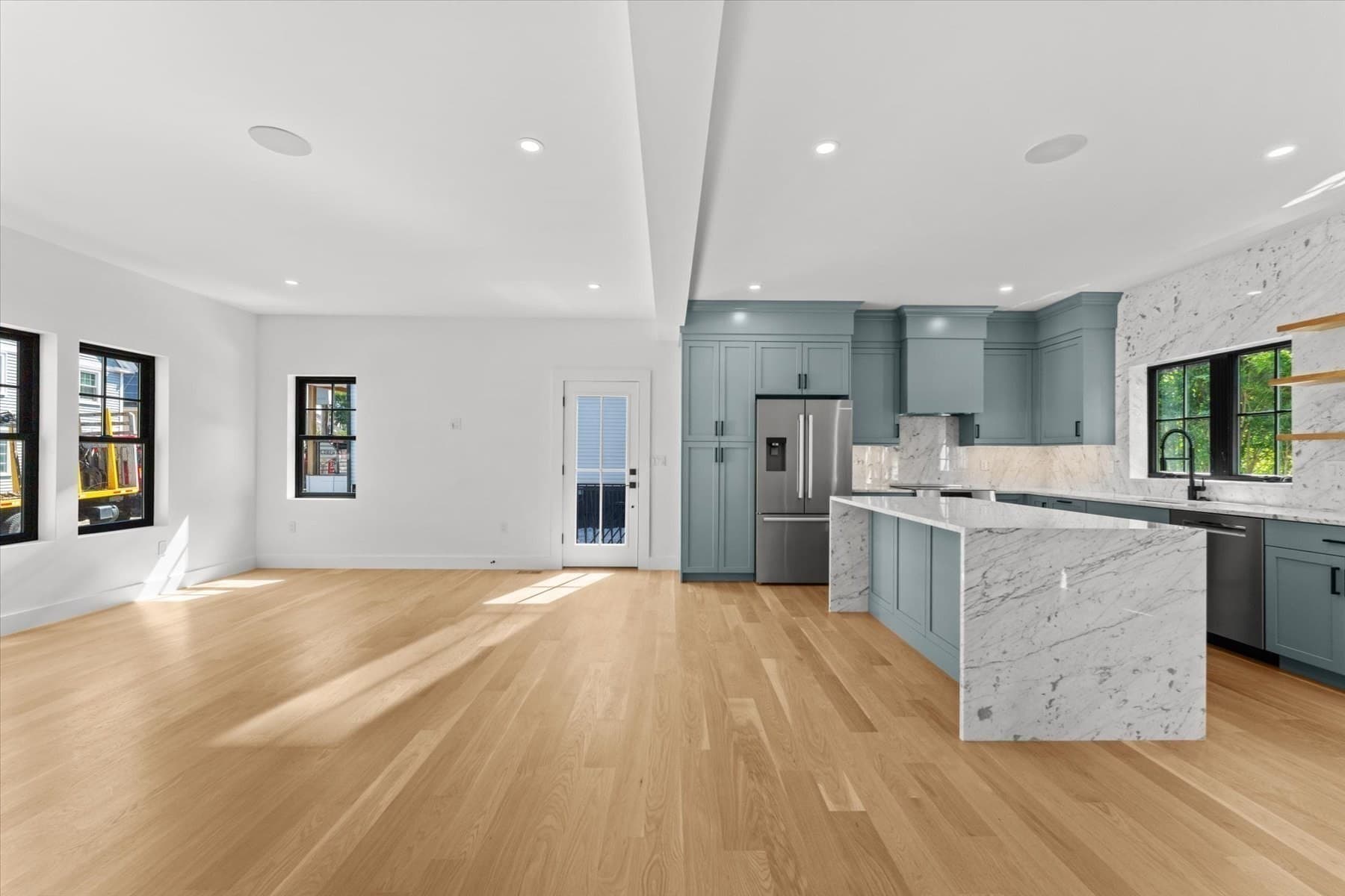 Condominium at 1 Brook # 1B, Manchester MA 01944, Manchester, photo 16 of 39