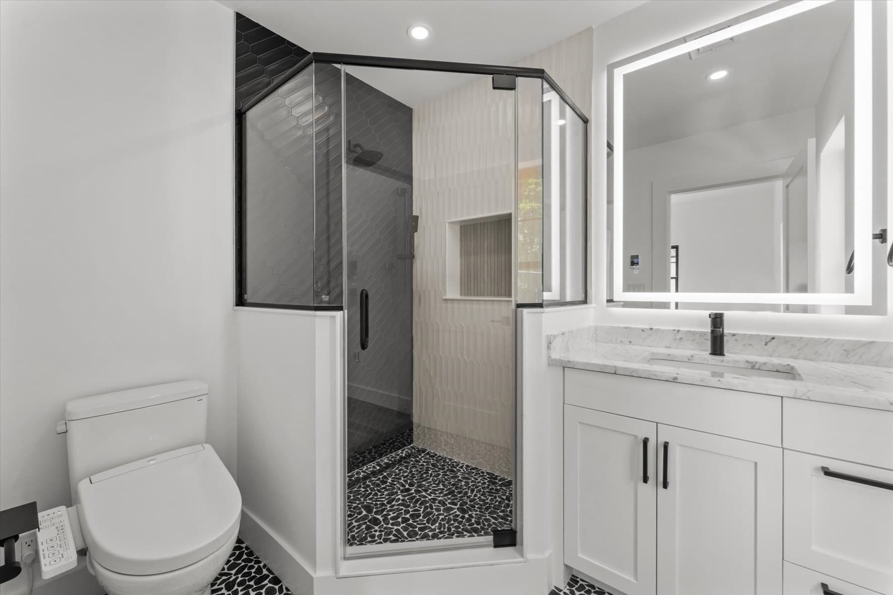 Condominium at 1 Brook # 1B, Manchester MA 01944, Manchester, photo 28 of 39