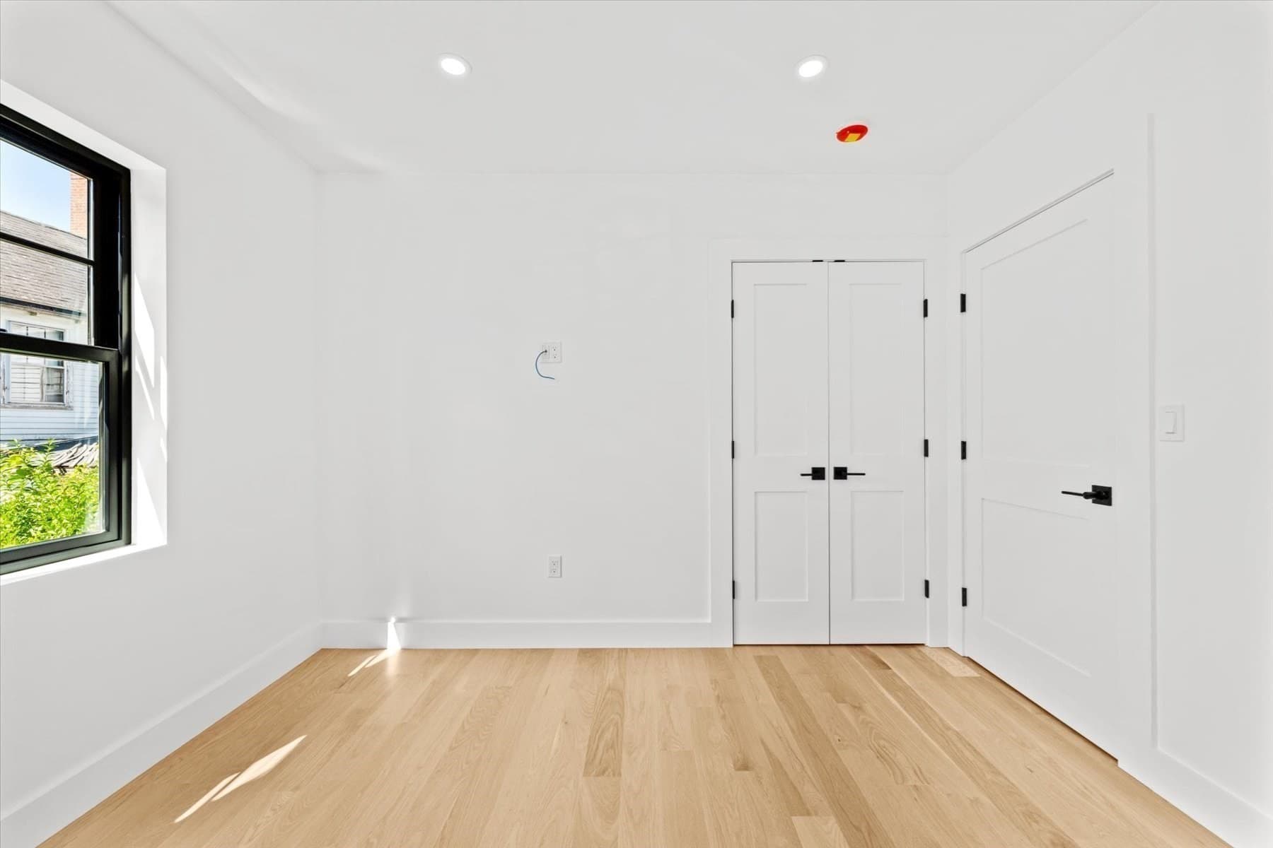 Condominium at 1 Brook # 1B, Manchester MA 01944, Manchester, photo 31 of 39