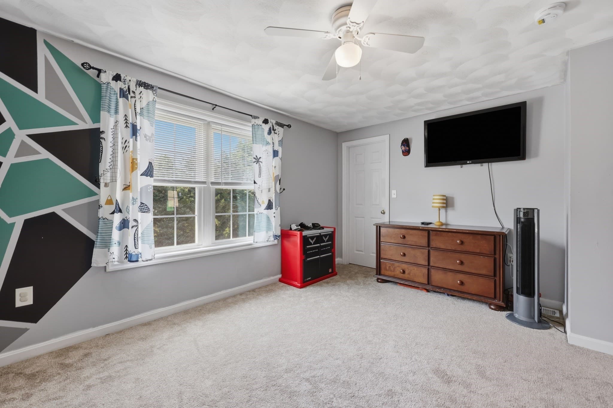Condominium at 28 Groveland Commons Way # 28, Groveland MA 01834, photo 18 of 30