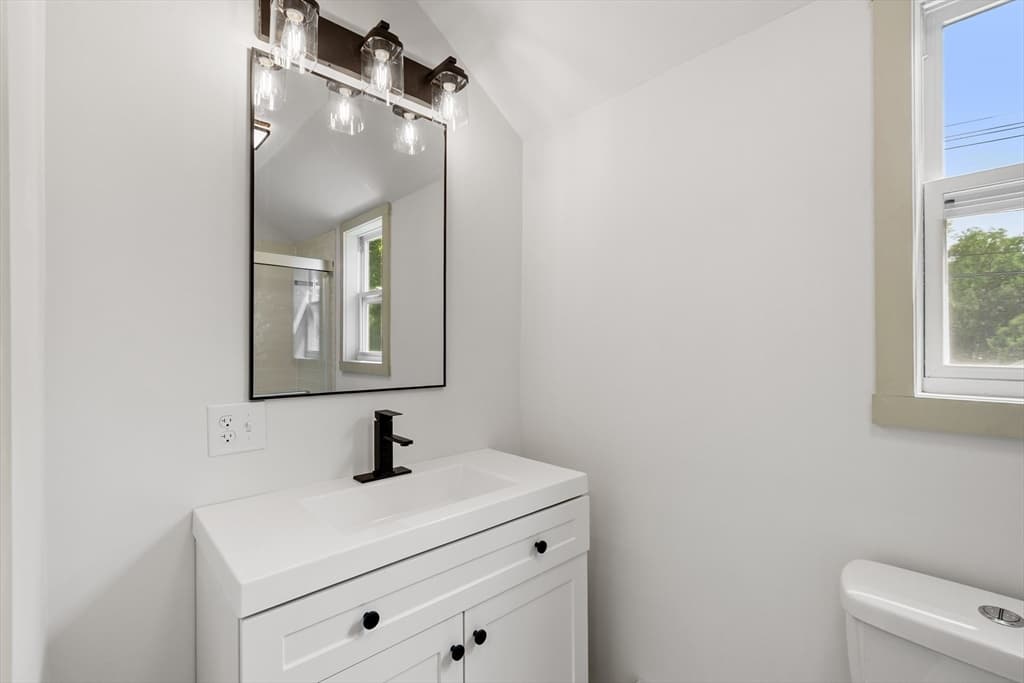 25 Main St, Ashburnham MA 01430 photo 36