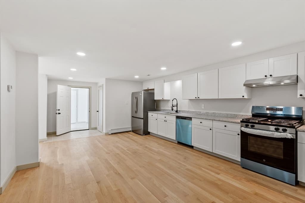 25 Main St, Ashburnham MA 01430 photo 10