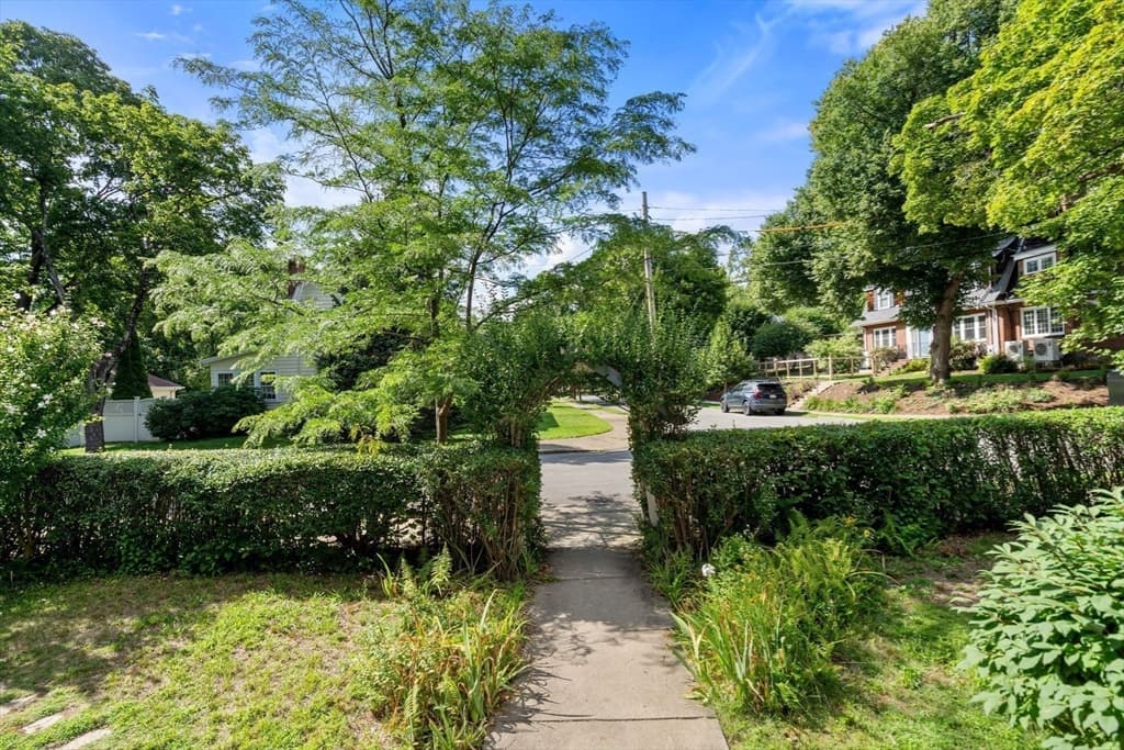 50 Brewster Road, Newton MA 02461 photo 32