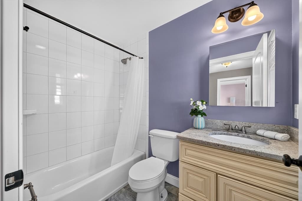 89 Overland Rd # 2, Waltham MA 02451 photo 13