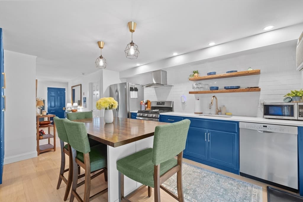 31 Merrimac St # 31, Amesbury MA 01913 photo 6