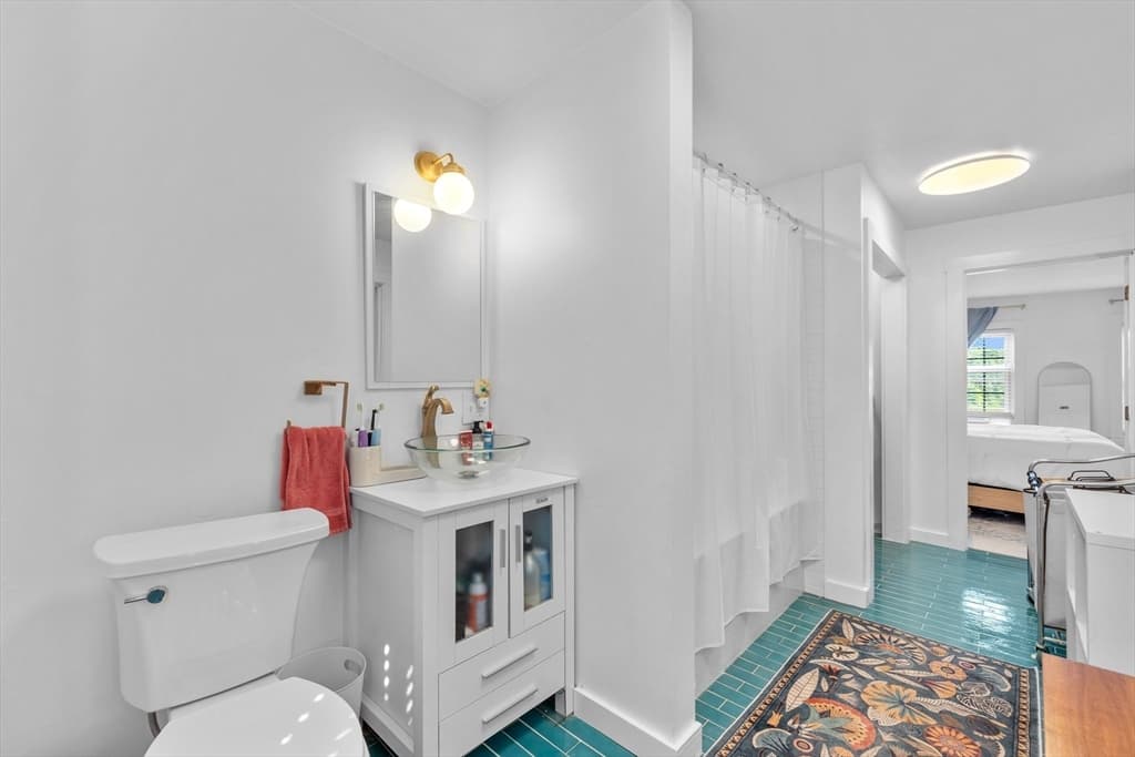 31 Merrimac St # 31, Amesbury MA 01913 photo 18