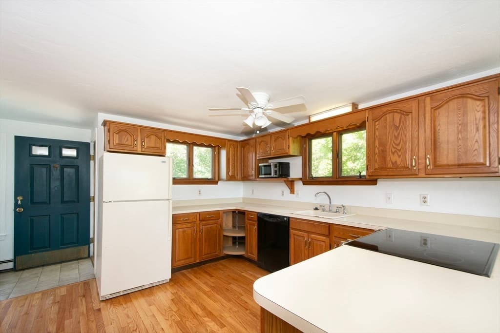 5 Winslow Ave # 5, Scituate MA 02066 photo 6