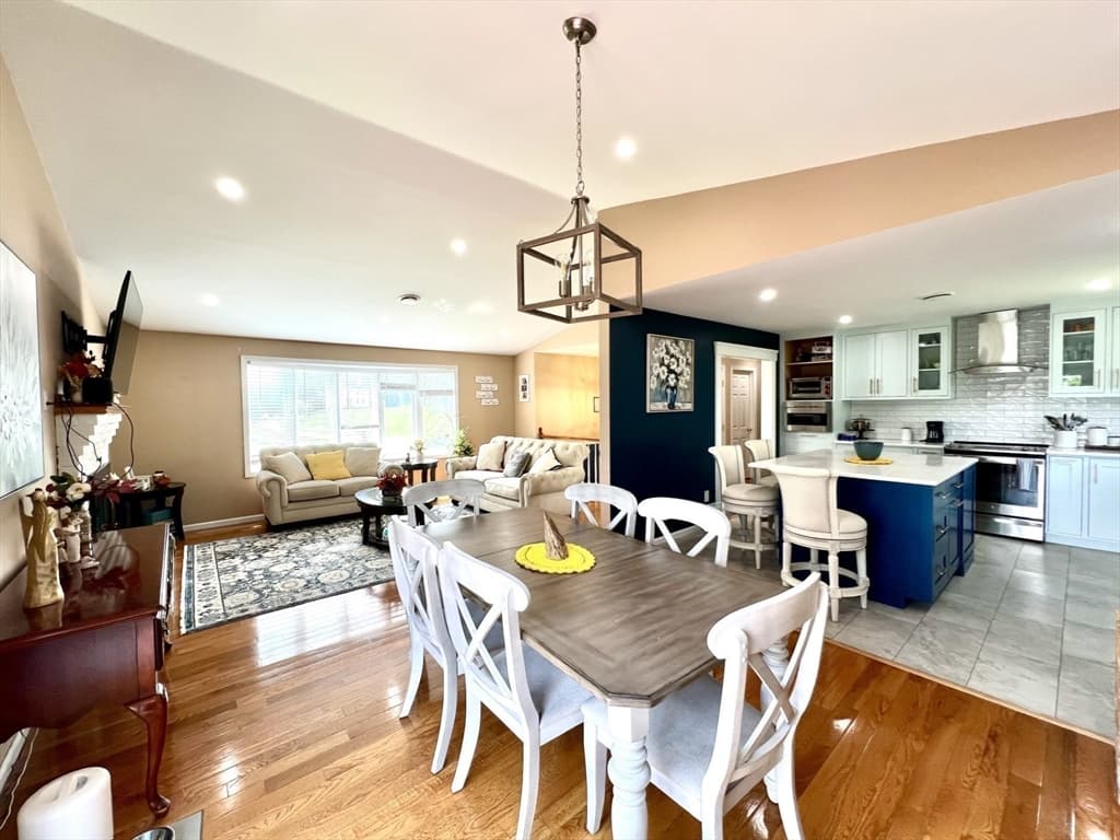 27 Hill St, Leominster MA 01453 photo 16
