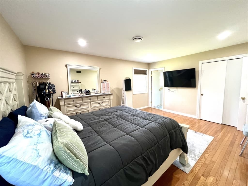 27 Hill St, Leominster MA 01453 photo 26
