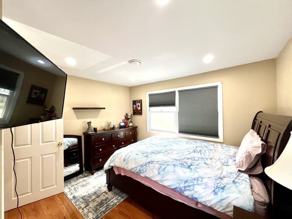 27 Hill St, Leominster MA 01453 photo 33