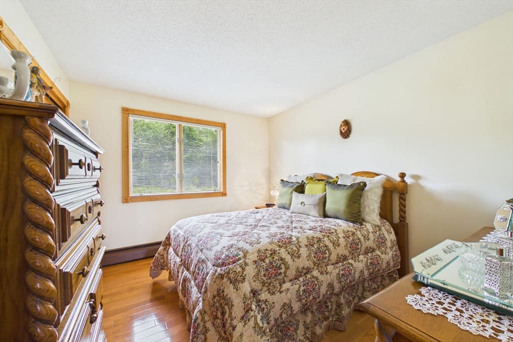 38 Cushing Ln, Acushnet MA 02743 photo 16