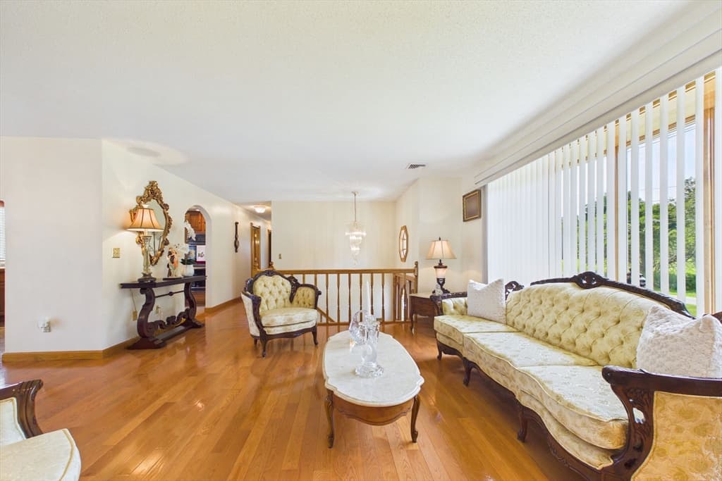 38 Cushing Ln, Acushnet MA 02743 photo 10