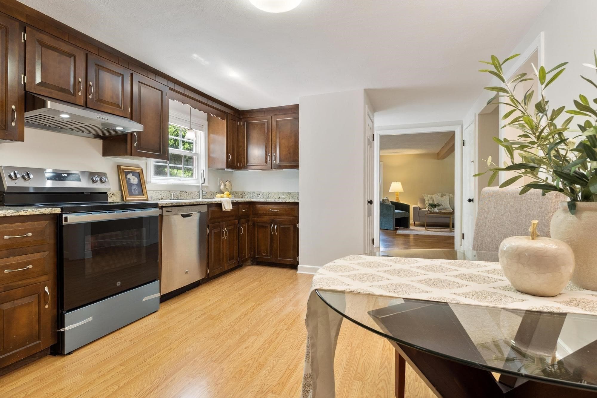 Single Family Residence at 35 Longfellow Rd, Shrewsbury MA 01545, photo 17 of 42