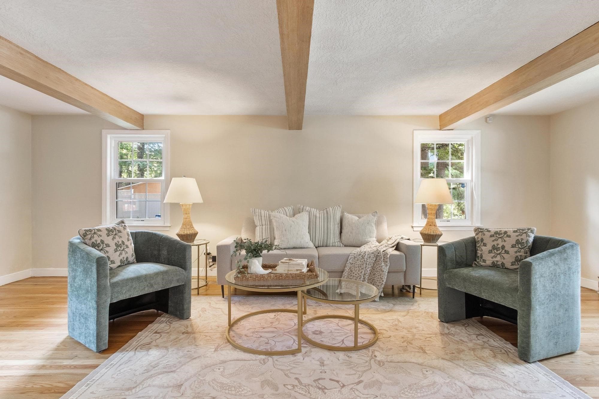 Single Family Residence at 35 Longfellow Rd, Shrewsbury MA 01545, photo 5 of 42