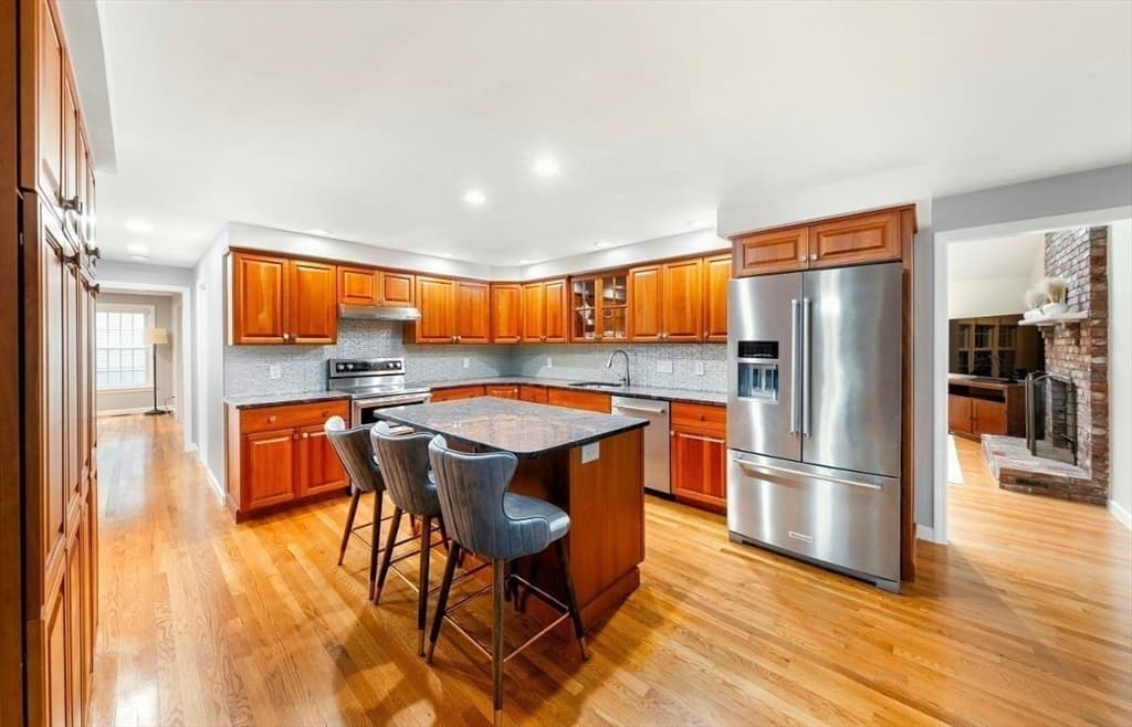14 Dotty Ann Dr, Framingham MA 01701 photo 8