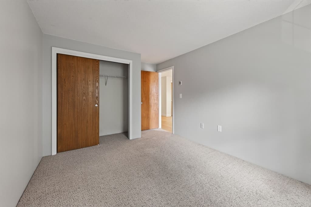 80 Stanton St # 27, Worcester MA 01605 photo 16