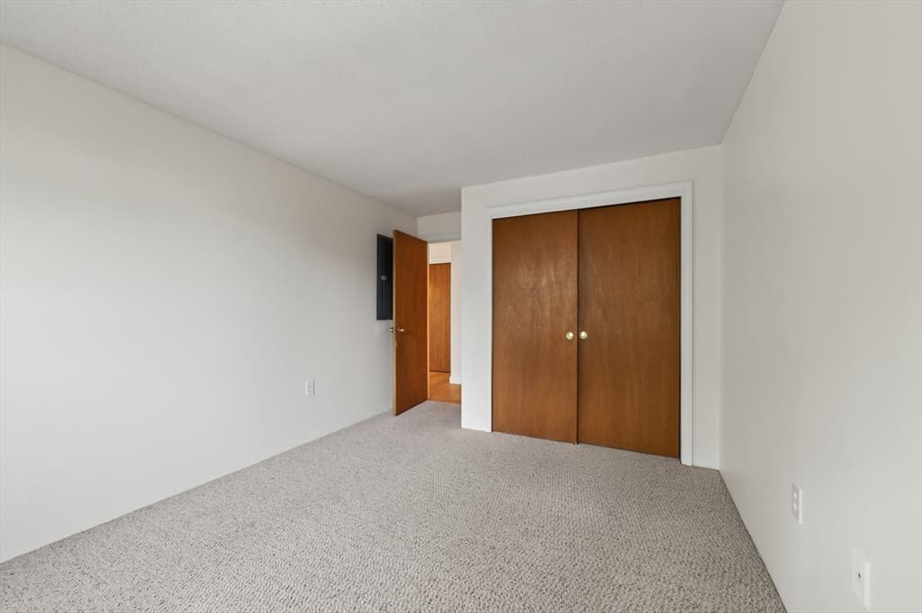 80 Stanton St # 27, Worcester MA 01605 photo 12