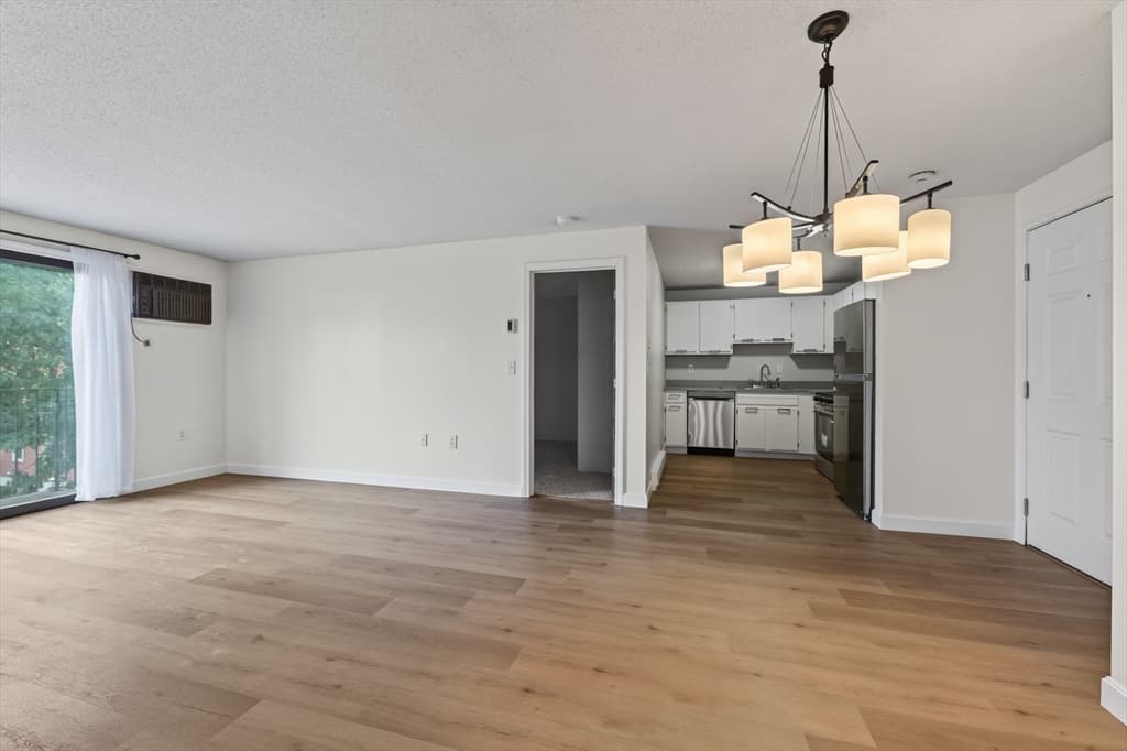 80 Stanton St # 27, Worcester MA 01605 photo 22