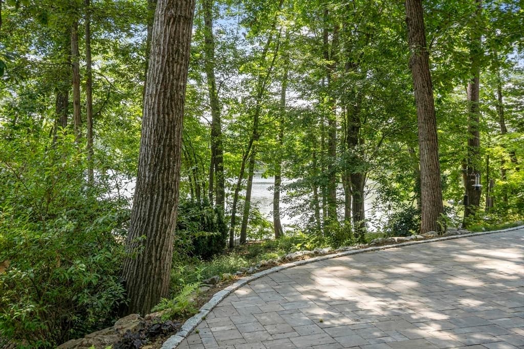 107 Island Rd, Lunenburg MA 01462 photo 4